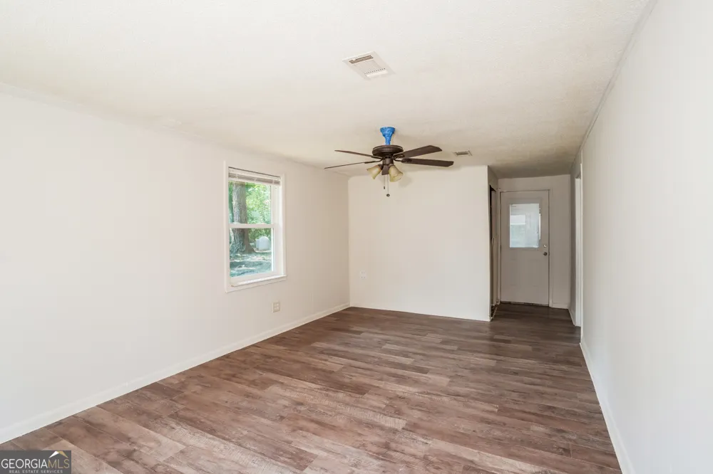 733 Sutton ST Jesup, GA 31545