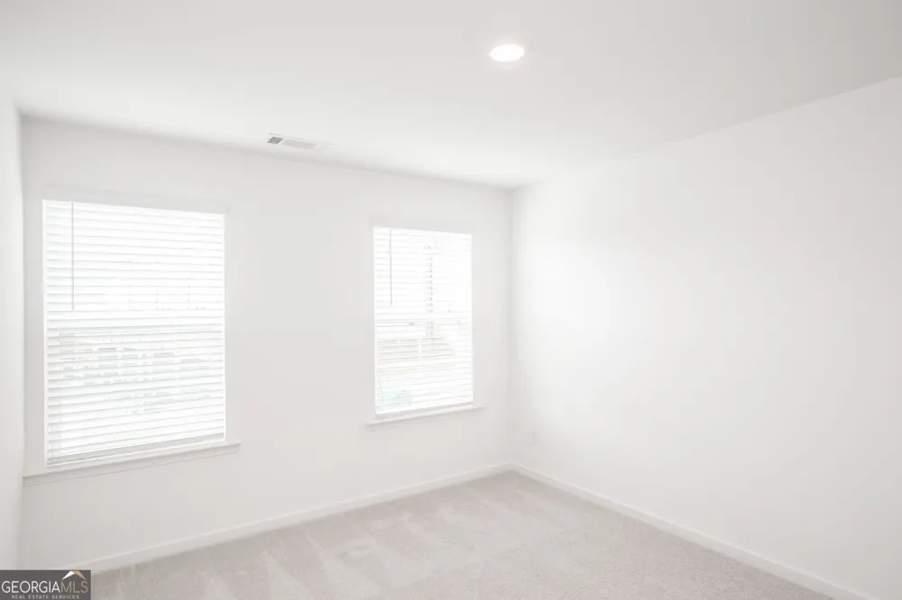 1092 Edwin LN Sugar Hill, GA 30518