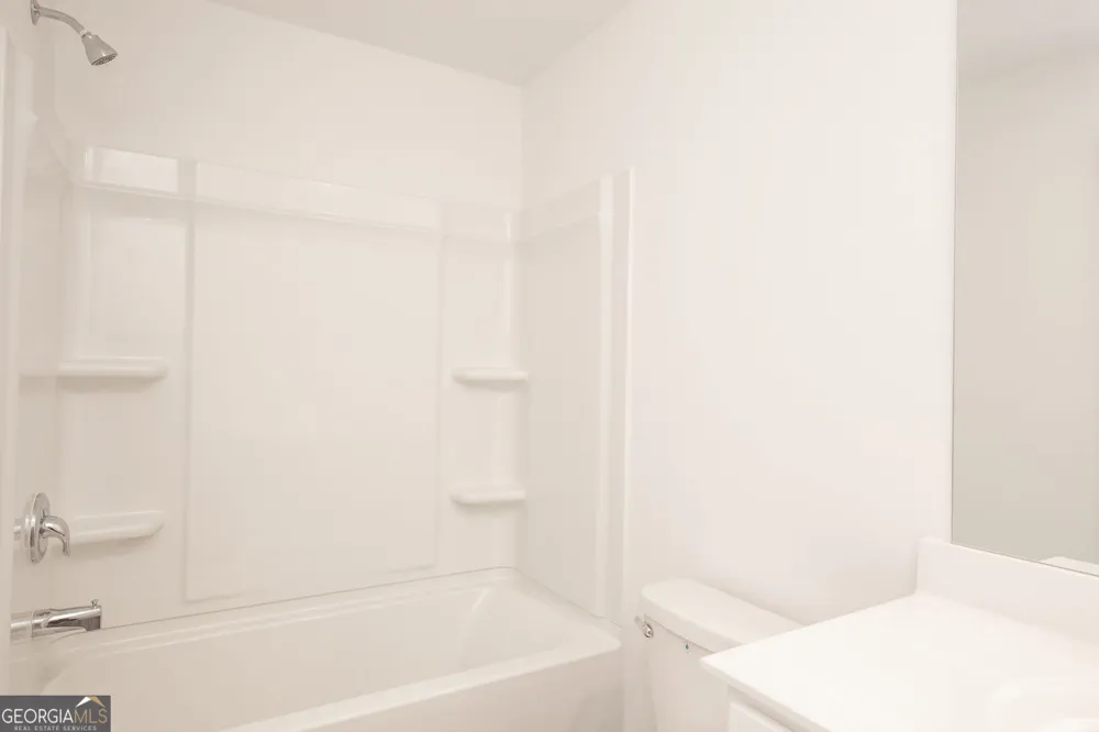 1092 Edwin LN Sugar Hill, GA 30518