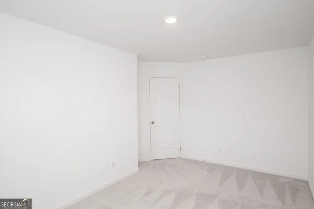 1092 Edwin LN Sugar Hill, GA 30518