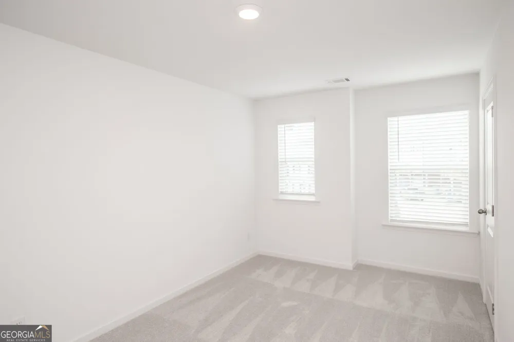 1092 Edwin LN Sugar Hill, GA 30518