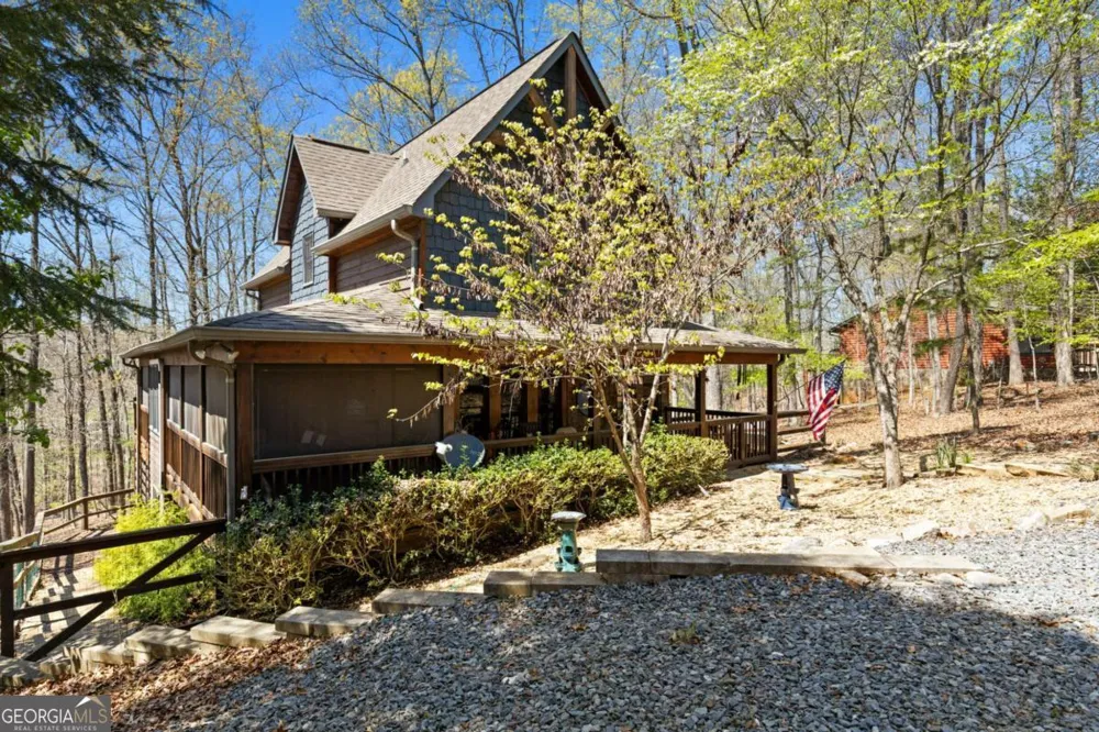 236 Logan DR Mineral Bluff, GA 30559
