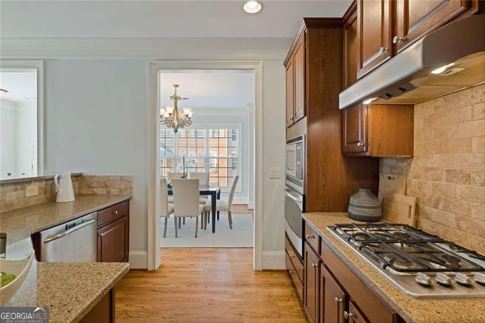 2763 Durham DR NE Brookhaven, GA 30319