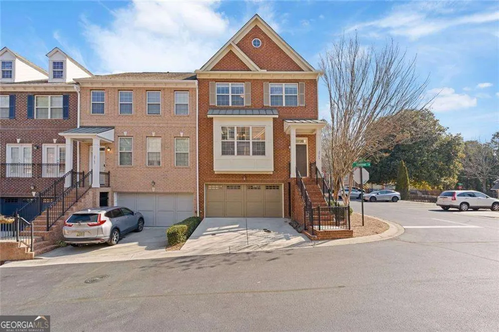 2763 Durham DR NE Brookhaven, GA 30319