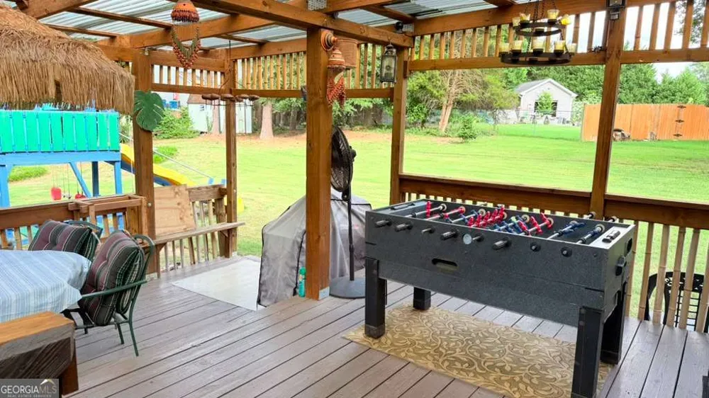 1668 Woodsong CT Grayson, GA 30017
