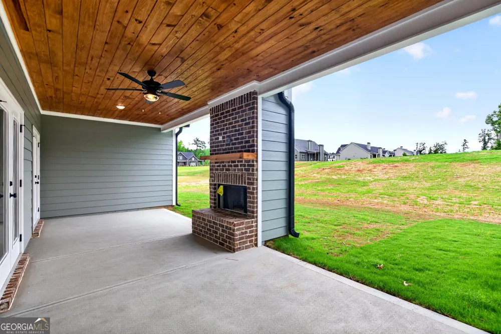 332 Cammie WAY Williamson, GA 30292