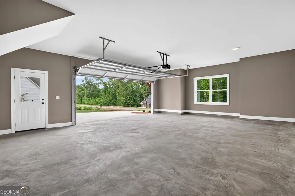 332 Cammie WAY Williamson, GA 30292