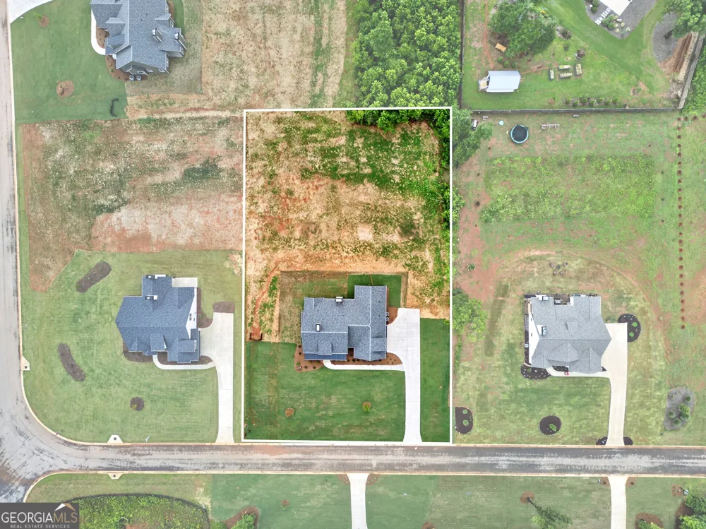 332 Cammie WAY Williamson, GA 30292