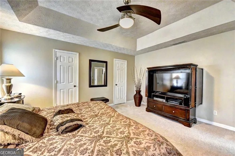 3940 Piper Glen DR Buford, GA 30519