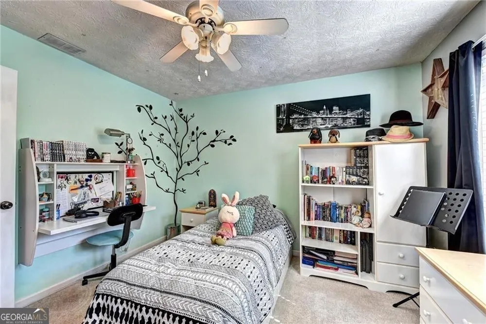 3940 Piper Glen DR Buford, GA 30519