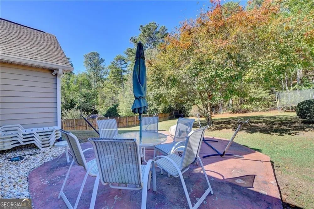 3940 Piper Glen DR Buford, GA 30519