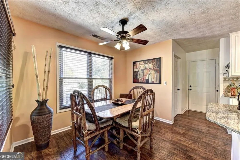3940 Piper Glen DR Buford, GA 30519