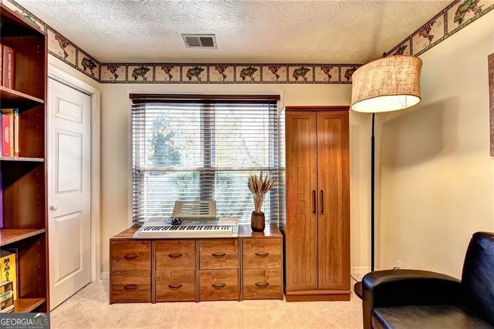 3940 Piper Glen DR Buford, GA 30519