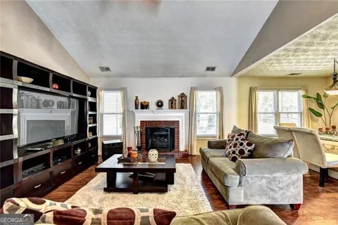 3940 Piper Glen DR