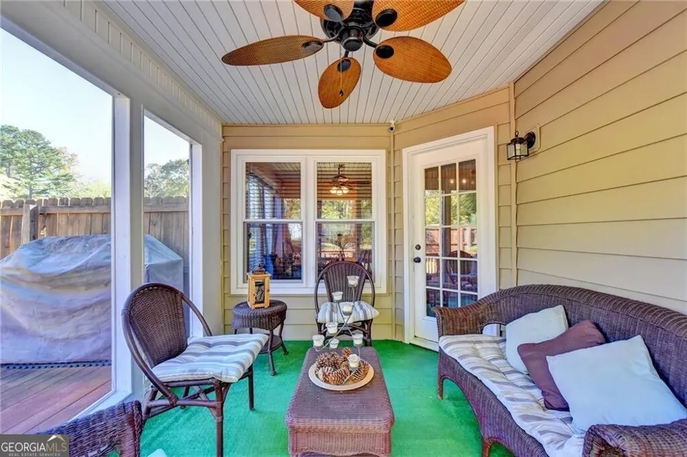 3940 Piper Glen DR Buford, GA 30519