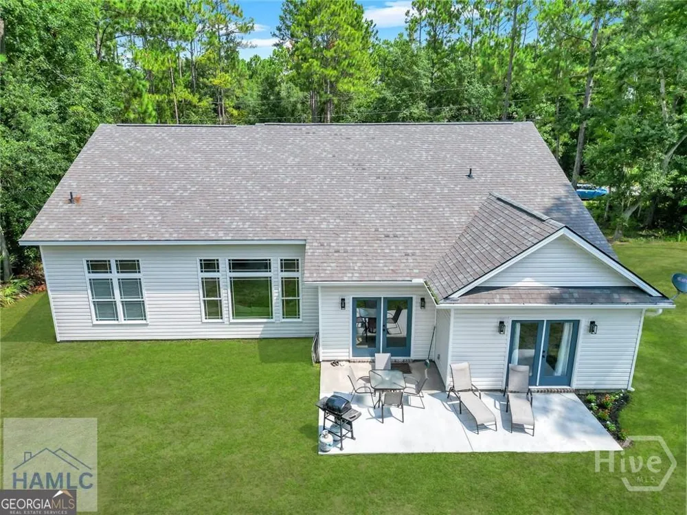 101 Plantation RD Midway, GA 31320