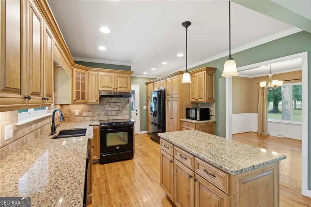 1314 Cave Springs RD Cedartown, GA 30125