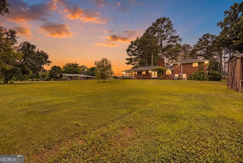 1314 Cave Springs RD Cedartown, GA 30125