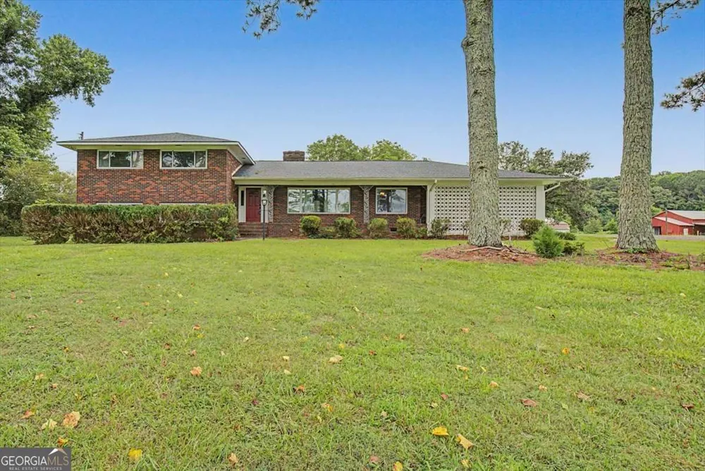1314 Cave Springs RD Cedartown, GA 30125