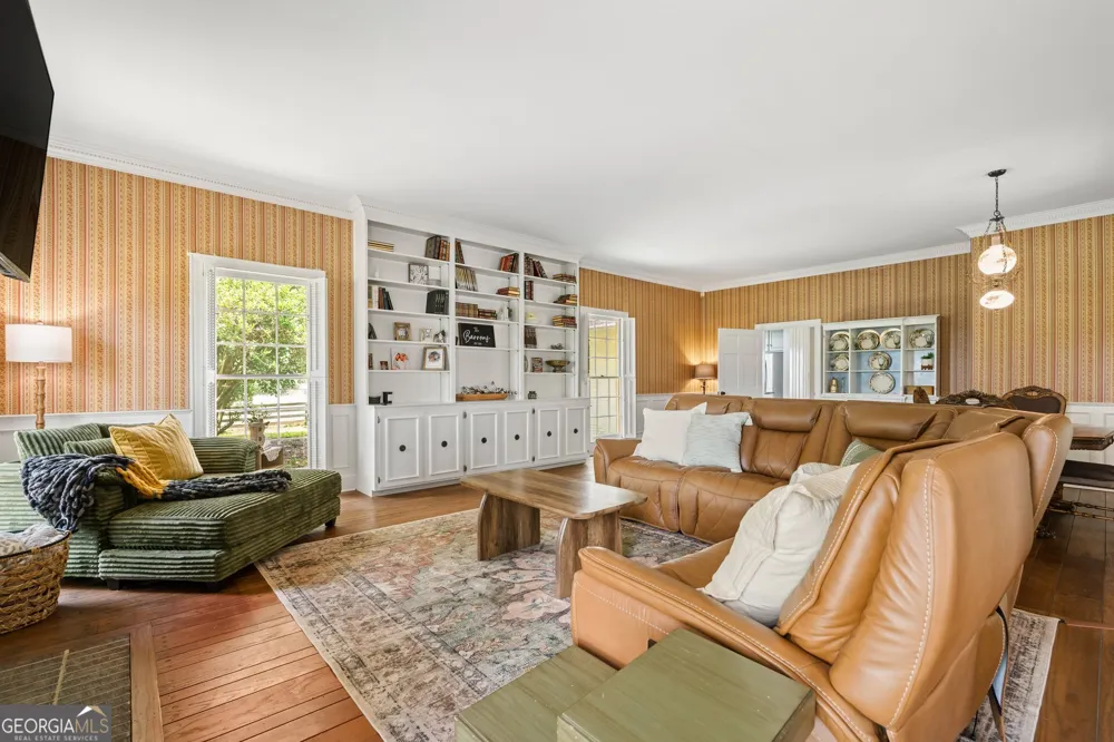 3710 Veal ST Roopville, GA 30170