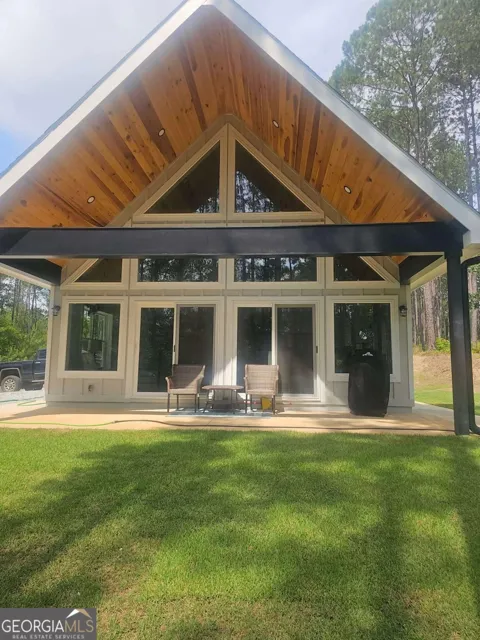 2595 Omaha DR