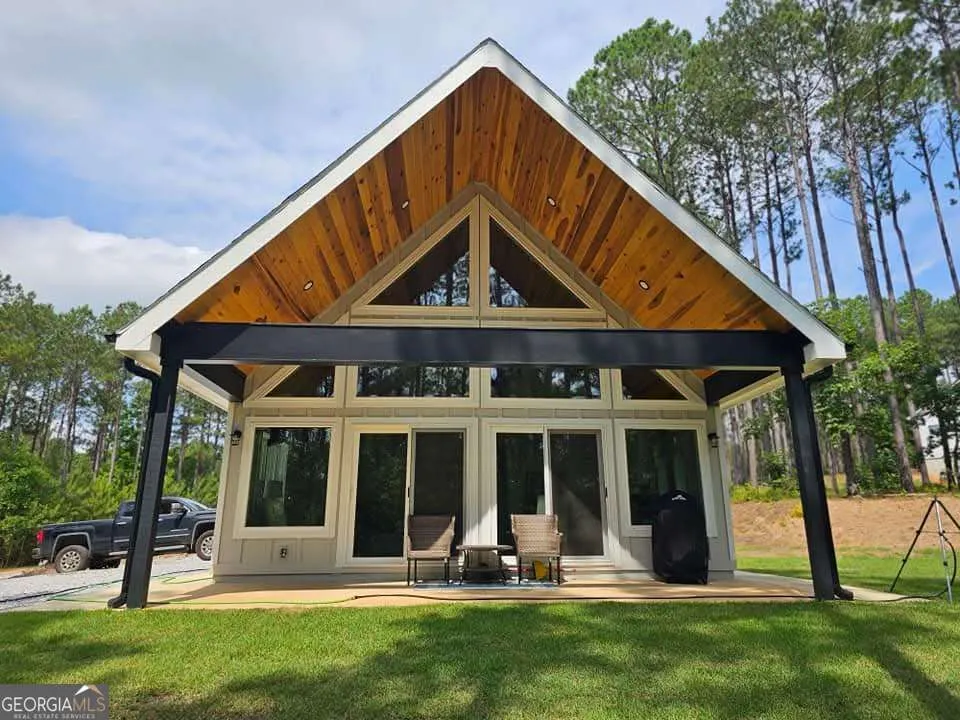 2595 Omaha DR Elberton, GA 30635