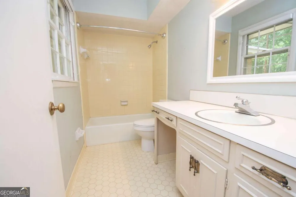 308 Sullivan Circle Pine Mountain, GA 31822