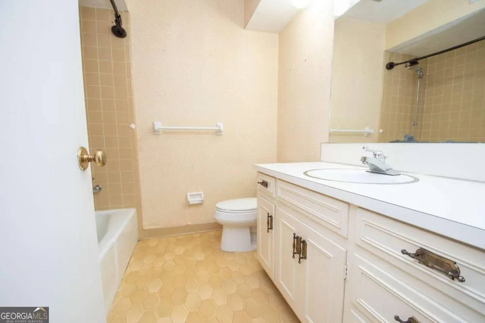 308 Sullivan Circle Pine Mountain, GA 31822