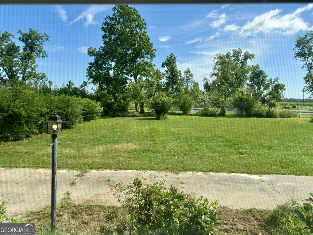 654 Fire Tower RD Mount Vernon, GA 30445