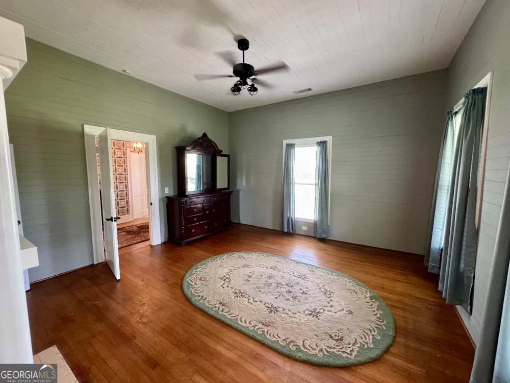 654 Fire Tower RD Mount Vernon, GA 30445