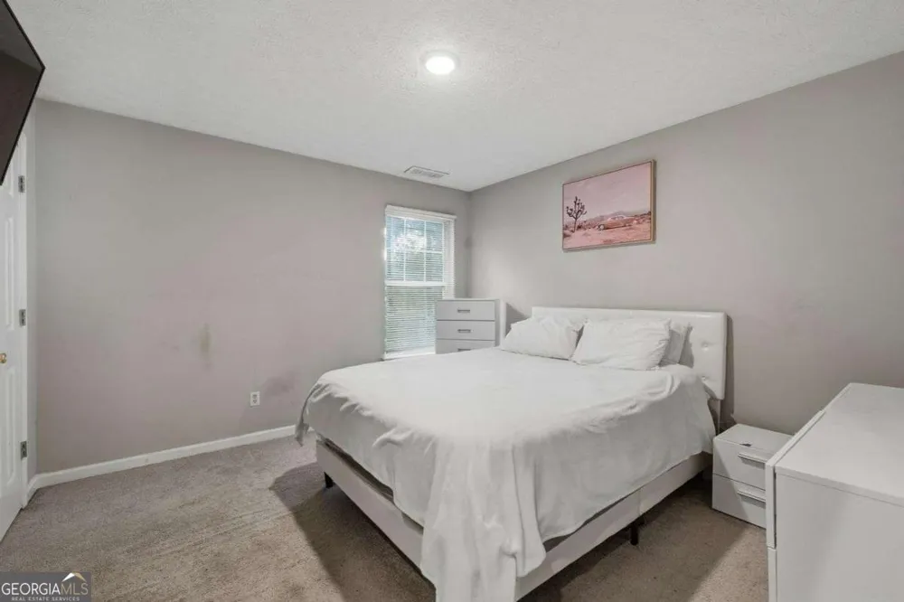 7107 Springchase WAY Austell, GA 30168