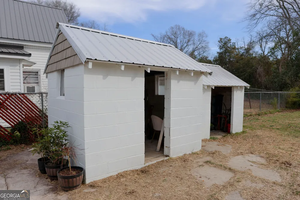 30 Dogwood LN Woodbury, GA 30293