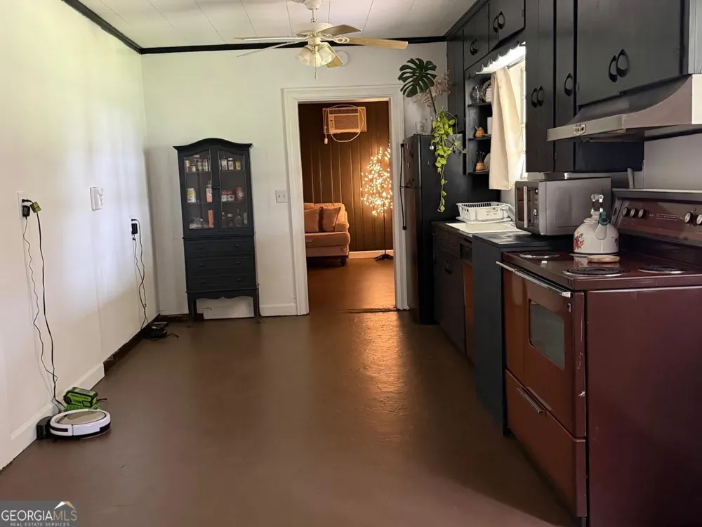 30 Dogwood LN Woodbury, GA 30293