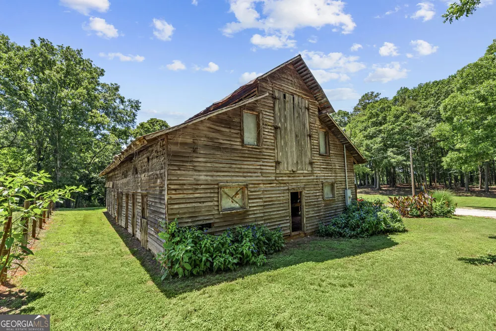 195 Sims Farm Way Maysville, GA 30558