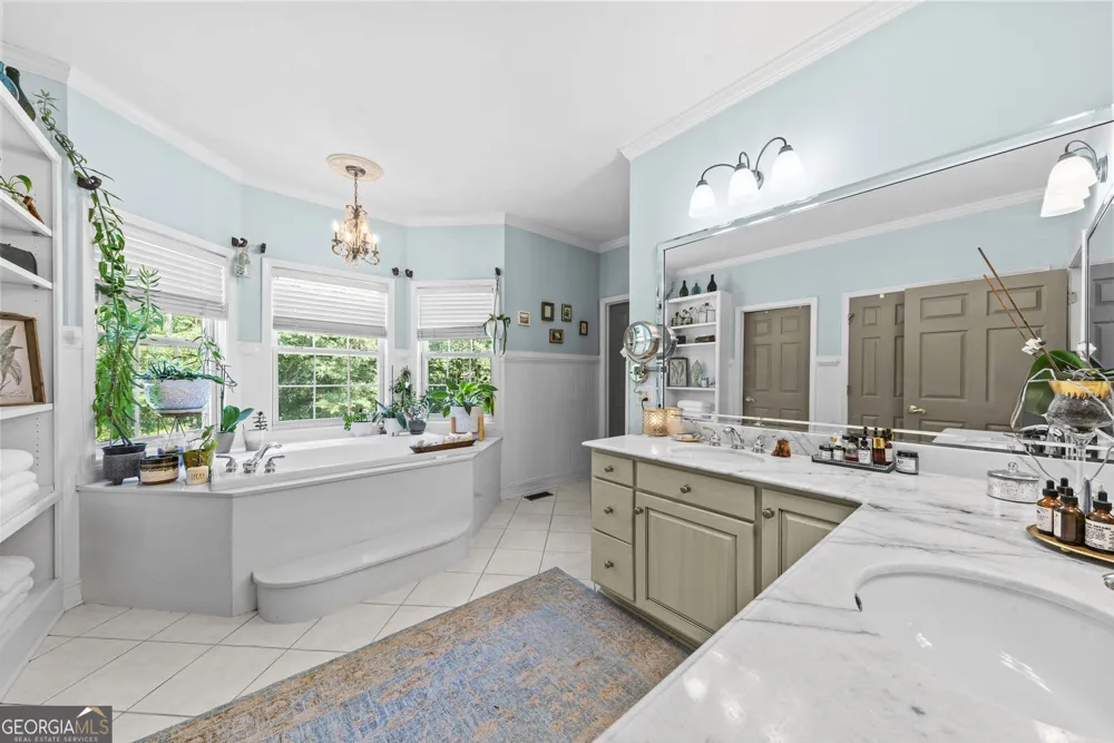 195 Sims Farm Way Maysville, GA 30558