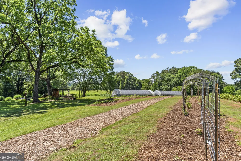 195 Sims Farm Way Maysville, GA 30558