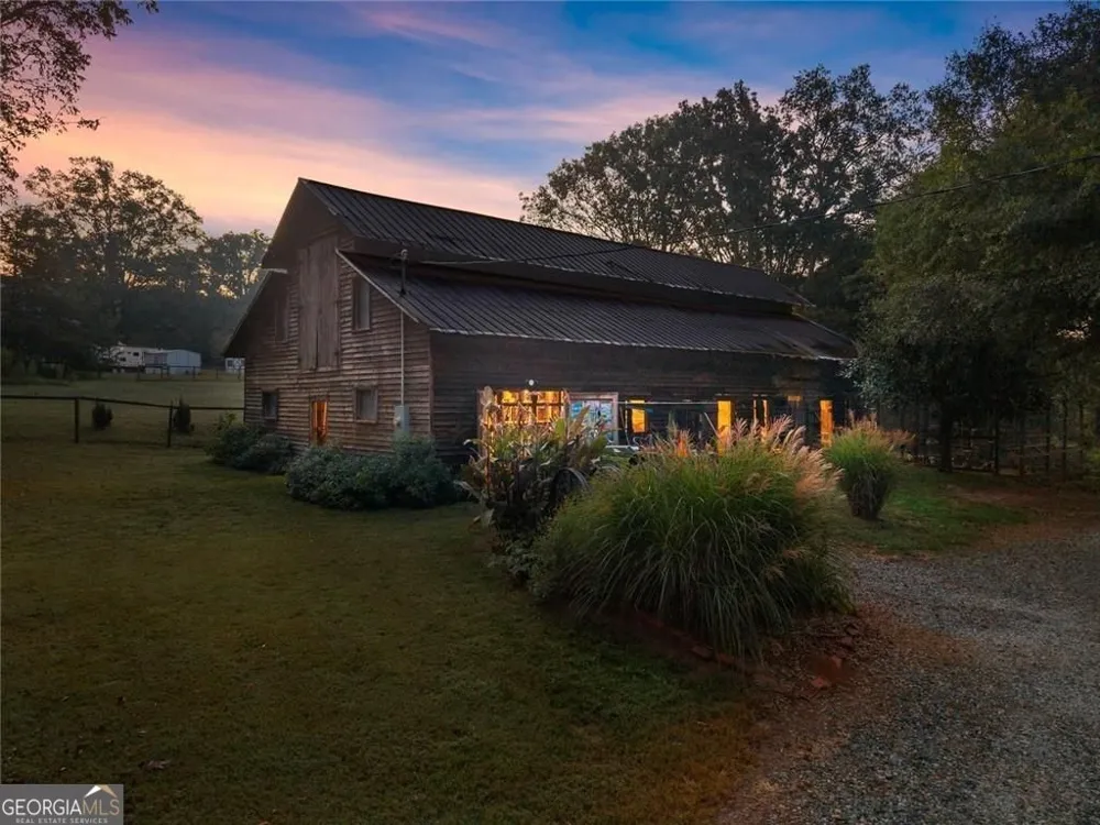 195 Sims Farm Way Maysville, GA 30558