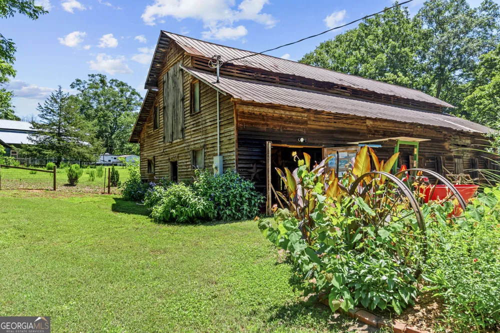 195 Sims Farm Way Maysville, GA 30558