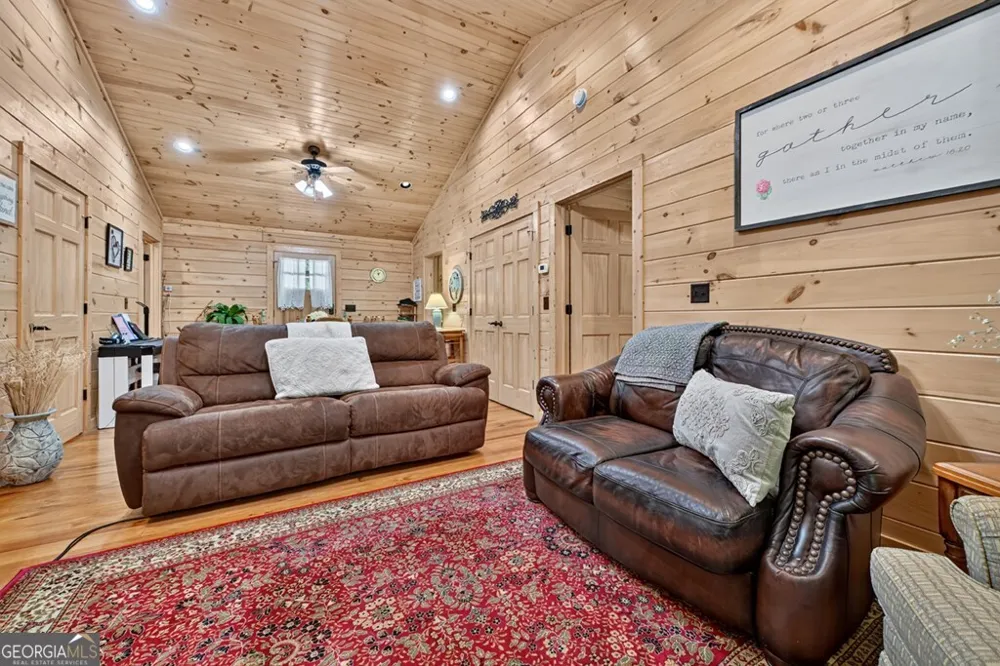 6385 Hwy 2 Epworth, GA 30541