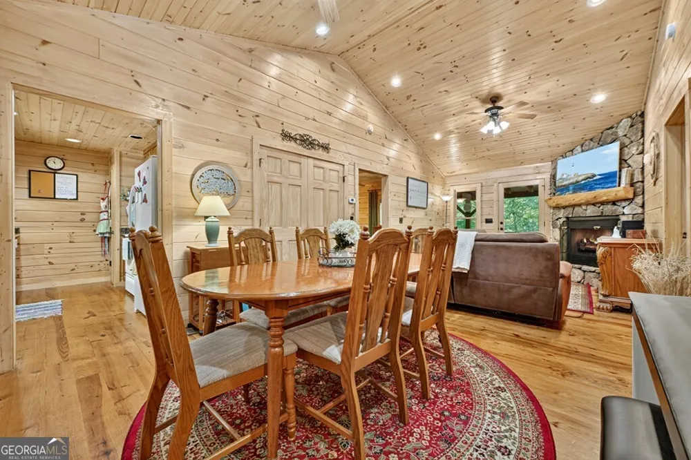 6385 Hwy 2 Epworth, GA 30541