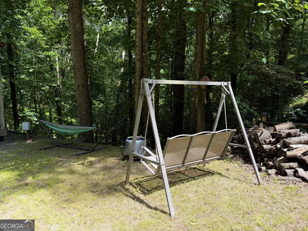 304 9th ST Ellijay, GA 30540