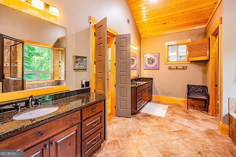 190 Still RD Clarkesville, GA 30523