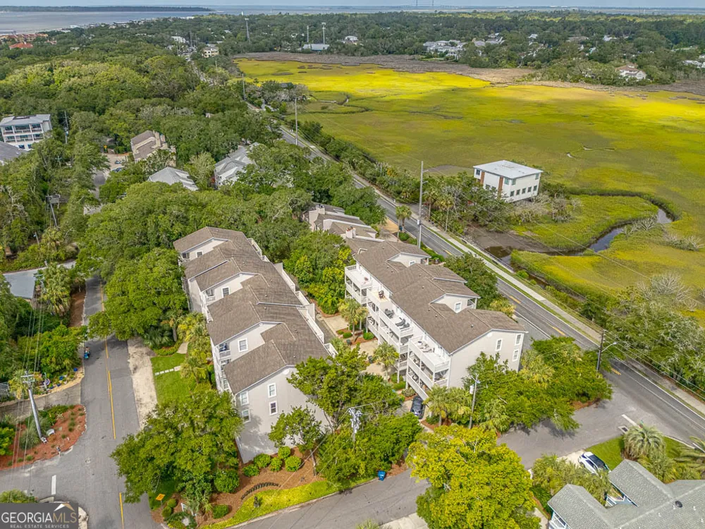1533 Wood AVE St. Simons, GA 31522