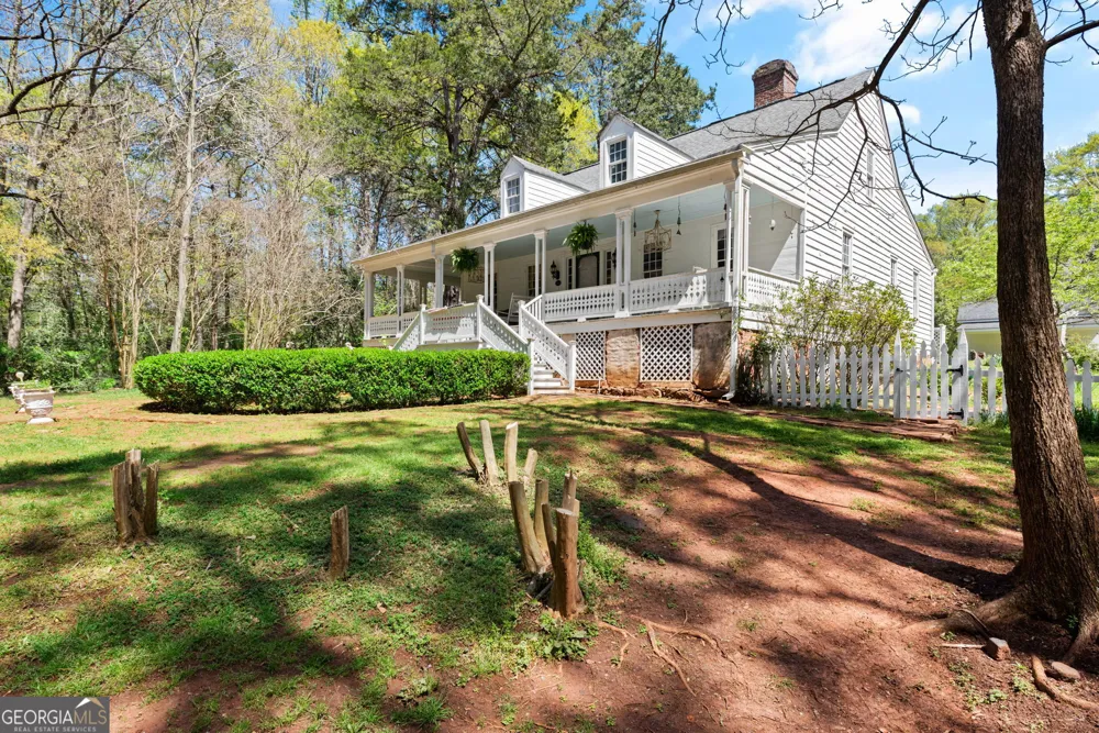 6 Thompson LN Thomaston, GA 30286