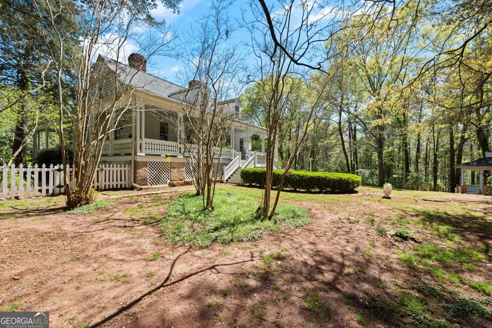 6 Thompson LN Thomaston, GA 30286
