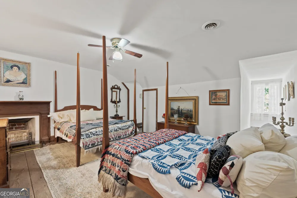 6 Thompson LN Thomaston, GA 30286