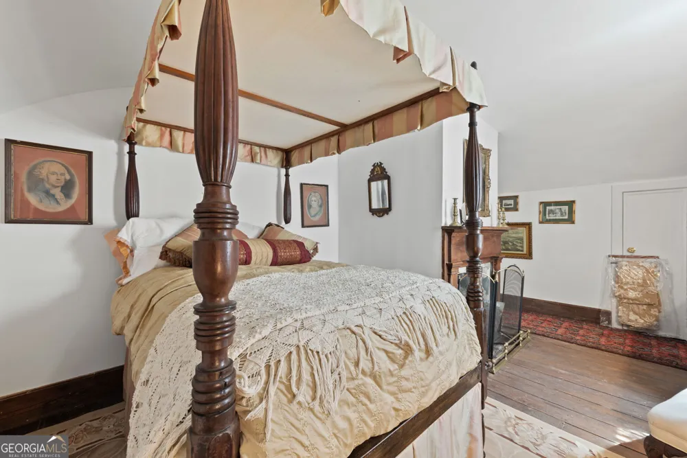 6 Thompson LN Thomaston, GA 30286