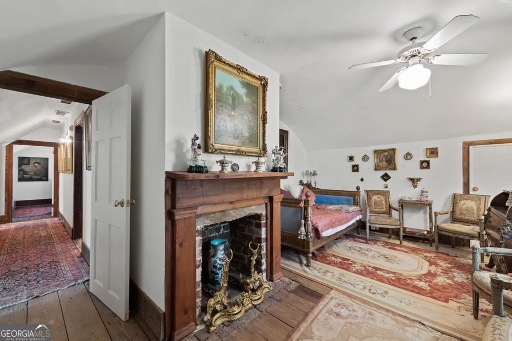 6 Thompson LN Thomaston, GA 30286