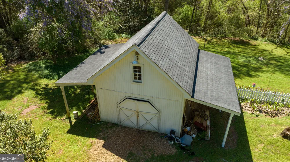 6 Thompson LN Thomaston, GA 30286