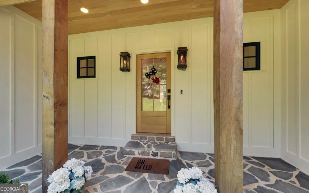 96 Barefoot Bay RD Hartwell, GA 30643